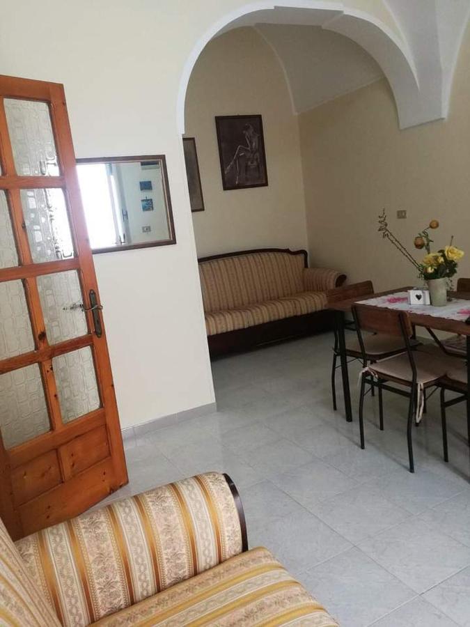 L 'Alcova Holidays Home Centro Storico Ceglie Messapica Exteriör bild