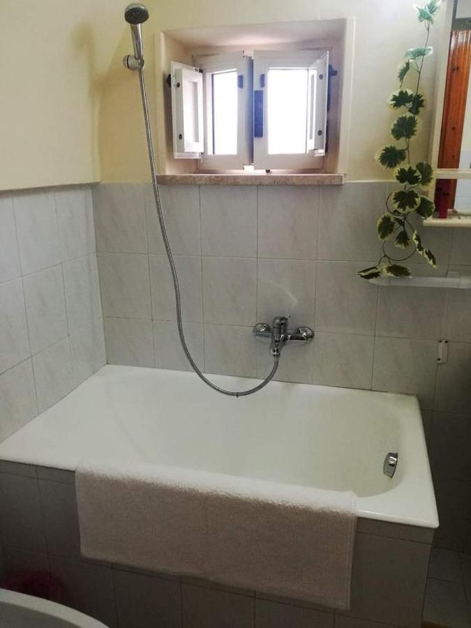 L 'Alcova Holidays Home Centro Storico Ceglie Messapica Exteriör bild